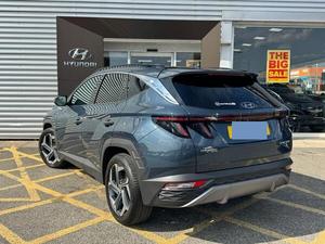 HYUNDAI TUCSON d'occasion, conduite à gauche/droite - Product Image 5