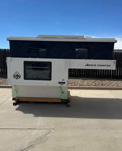 Camión Camper tobogán de aluminio, remolque de viaje plegable de aluminio para acampar al aire libre para camioneta camper - Product Image 1