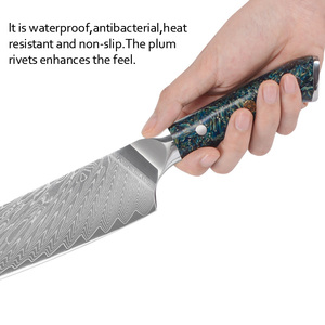 Venta al por mayor personalizado OEM ODM Cubiertos de fábrica profesional mango de resina azul de acero de Damasco cuchillo de cocina cuchillo de Chef japonés - Product Image 6