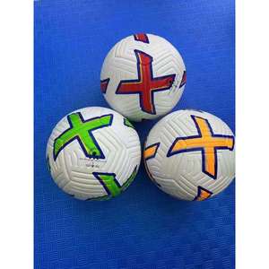 Ballon de football taille 5 pour adultes, personnalisé avec logo, en PU, cousu à la machine, avec logo imprimé pour joueurs professionnels, vente en gros - Product Image 3
