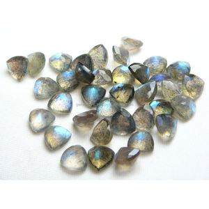 ลาบราโดไรต์ธรรมชาติทรงทริลเลียนเจียระไนแบบกึ่งมีค่า ขนาดมาตรฐาน สำหรับทำเครื่องประดับ DIY พลอยลาบราโดไรต์แบบเม็ด - Product Image 5