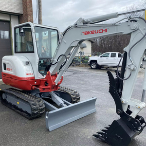 รถขุดขนาดเล็กตีนตะขาบ Takeuchi TB235-2 ปี 2021 เครื่องยนต์ Yanmar ปั๊มไฮดรอลิก Huade มอเตอร์แบริ่ง เกียร์บ็อกซ์ ประสิทธิภาพสูง - Product Image 1