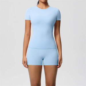 Camisetas de manga corta de Color sólido con sensación desnuda, pantalones cortos a juego, gimnasio, deportes, Yoga, ropa deportiva, conjuntos para correr de dos piezas para mujer - Product Image 1