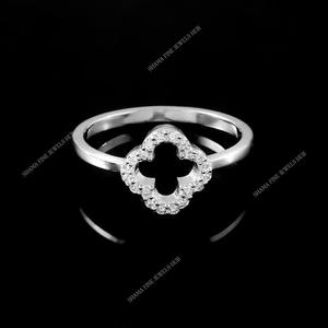 Anillo de compromiso de moissanita de plata esterlina 925 hecho a mano, anillo de clavo chapado en oro de 14 quilates con joyería de diamantes a precio mayorista - Product Image 4