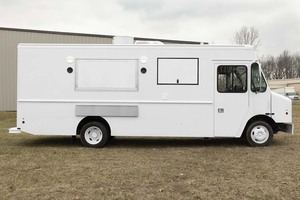 Camion de restauration rapide mobile en acier inoxydable d'occasion entièrement équipé avec certificat CE pour les opérations de remorque de concession de snacks Hotdog - Product Image 2