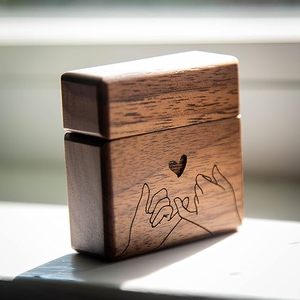 Boîte de rangement moderne pour bagues en bois de noyer massif Boîte cadeau élégante pour proposition de papier recyclable Boîtes à bijoux en gros - Product Image 3