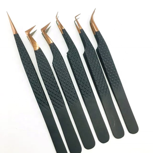 Pince à épiler professionnelle à pointe en fibre de marque privée en gros pince à épiler d'extension de cils pince à épiler d'extension de cils de volume - Product Image 1