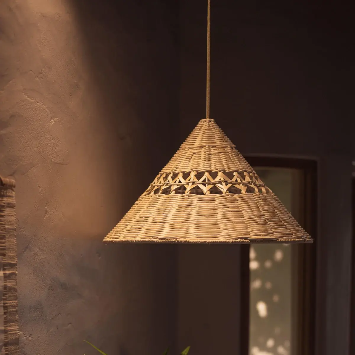 High Quality Rattan Lampshades Chandelier Lamp Ceiling Lights Wicker Furniture For Homestay Decor