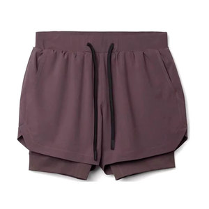 Shorts d'entraînement 2-en-1 de haute qualité, matière écologique respirante, doublure intérieure anti-humidité, ceinture flexible - Product Image 1