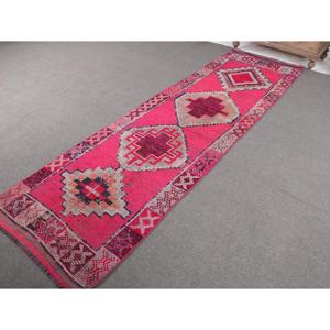 Tapis turc vintage 2,9 x 10,2 pieds, tapis de couloir, tapis en laine rouge Herki - Product Image 2
