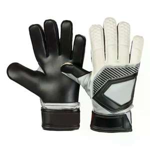 Gants de gardien de but de football de qualité professionnelle avec logo personnalisé Protection des mains confortable Conception de prise en main parfaite Sports Cuir personnalisé - Product Image 3