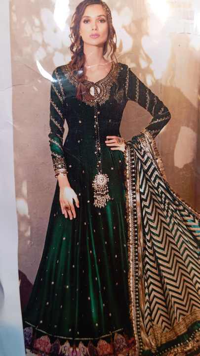 Wedding Party Mehndi Dresses for Girls - Stylish Bridal & Party Wear with  Custom Designs, Perfect for Weddings and Ceremonies