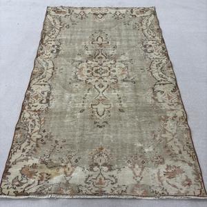 4.7x7.7 ft Turkish Area Rug, Vintage <b>Brown</b> Polka dot Rug - Product Image 1