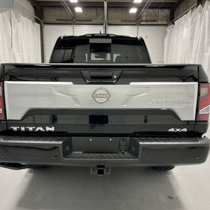 รถ SUV ไฮบริดไฟฟ้ามือสอง ปี 2020 ระบบขับเคลื่อนสี่ล้อ (AWD) ภายในหุ้มหนังสีเข้ม พวงมาลัยซ้าย หลังคาซันรูฟแบบพาโนรามา ล้อแม็ก R16 เกียร์อัตโนมัติ - Product Image 1