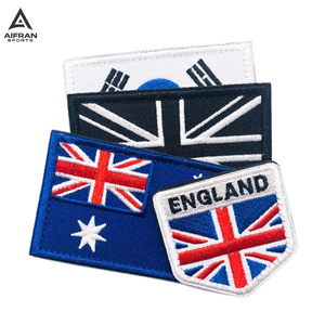 Emblèmes informatisés à haute couture Aifran - Badges 3D en relief avec logo et fermeture auto-agrippante pour équipement professionnel - Product Image 1