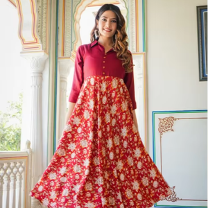 Vestido Anarkali de rayón color granate con diseño floral, cuello camisero y mangas tres cuartos, diseñado para una elegante figura talla L. - Product Image 1