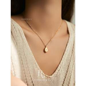 Collana con Ciondolo Stella Polare a Goccia Placcata Oro 18K, Regalo di Moda Celestiale per Lei, Collane Stratificate - Product Image 3