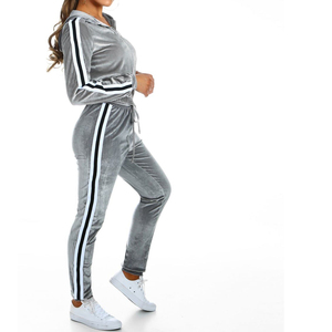 ชุดวอร์มผ้าฝ้ายหนานุ่มสำหรับผู้หญิงและผู้ชาย  ชุดออกกำลังกาย กางเกงวอร์มขายาว เสื้อฮู้ด ชุดเซ็ต  แบบมีเชือกผูกเอว สไตล์สตรีทแวร์ รุ่น Vts-37 - Product Image 1