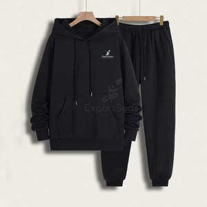 Venta al por mayor nueva llegada hombres ropa chándales color personalizado moda casual dos piezas hombres chándales - Product Image 1