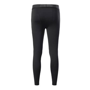 Ensembles de compression fabriqués au Pakistan Ensembles de compression pour hommes de haute qualité à vendre Ensembles de compression de marque privée - Product Image 3