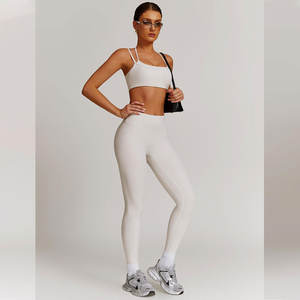 Ensembles de yoga respirants à séchage rapide Ensembles de yoga de fitness décontractés au design nouveau pour femmes - Product Image 6