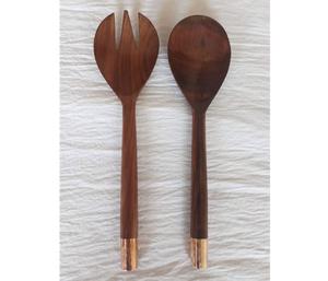 Juego de Cubiertos para Ensalada de Madera de Acacia Natural con Mango de Latón para Vajilla, Utensilios de Cocina, Decoración del Hogar, Herramientas para Servir y Mezclar Ensaladas - Product Image 1