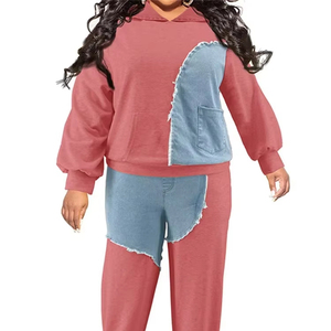 ชุดเซ็ตเสื้อผ้าฤดูหนาวสำหรับผู้หญิงไซส์ใหญ่ แบบทูพีซ สีพื้น แต่งฮู้ดดี้ ตัดต่อผ้าแบบแพทช์เวิร์ค กางเกงจ็อกเกอร์ ชุดวอร์ม ขายส่ง ปี 2026 - Product Image 3