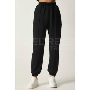 ชุดเสื้อสเวตเตอร์พร้อมกางเกงขนาดใหญ่มี330และ550 GSM ชุดวอร์มคุณภาพสูงสำหรับสุภาพสตรีแบบมีสไตล์ - Product Image 6