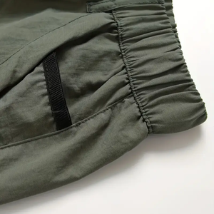 Pantalones cortos Cargo multibolsillos no elásticos de corte Regular para hombre, estilo de malla de Color sólido de poliéster 100% para correr, estilo callejero - Product Image 6