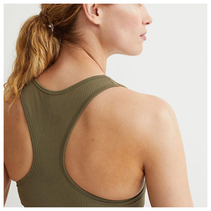 Soutien-gorge de sport grande taille pour femme – Idéal pour l'entraînement et la gym – Respirant, séchage rapide, logo frontal – Prix bas - Product Image 3