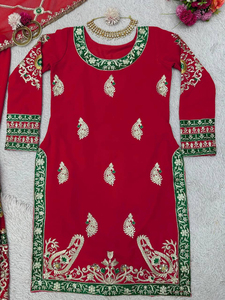 Ropa de fiesta de diseñador Faux Georgette Fabric Hilo digital con secuencia de trabajo Fancy Lace Border Top Sharara y Dupatta Set - Product Image 6