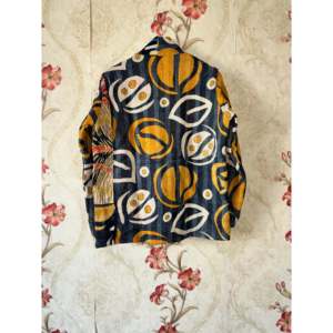 Vintage <b>Ladies</b> P-6 Kantha <b>Jacket</b> Reversible Quilted Blazer Custom Logo <b>Lightweight</b> Leather Boho Style for Spring Autumn XL - Product Image 4