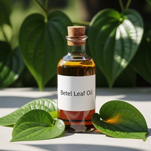Huile de feuille de bétel en vrac fournisseur d'huile essentielle naturelle en gros exportateur matière première cosmétique pour savon parfum bougie - Product Image 5
