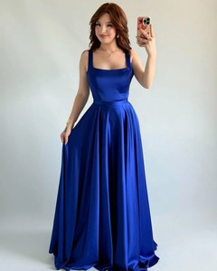 Brilla con elegancia de satén con cada estilo-Vestido de satén reversible para bodas y Diwali diseñado para hacerte sentir radiante - Product Image 2