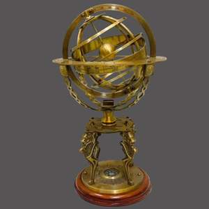 Esfera armilar de latón de temática náutica con bandas giratorias y base grabada perfecta para los amantes de los exploradores y regalar - Product Image 3