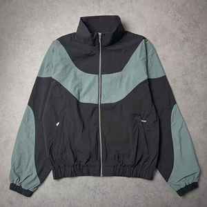Nylon Men Windbreaker <b>Tracksuit</b> Oem <b>Waterproof</b> Lightweight Polyester Best Material Washable Unique Colors <b>Tracksuit</b> For Men - Product Image 3