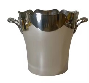 Enfriador de bebidas clásico para bañera de barra de hielo con acabado plateado de estilo tradicional para fiestas, eventos, restaurantes y uso de Bar en casa - Product Image 3