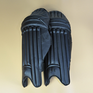 Nuevas Almohadillas de Bateo de Cricket de Cuero de Alta Calidad Personalizables con Logotipo y Color Personalizados, Ajustables, Cómodas y de Alto Rendimiento - Product Image 5