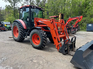 Tracteur compact KIOTI CX2510 4x4 en promotion – Tracteur agricole compact pour les petites exploitations, performances efficaces pour les activités agricoles légères. - Product Image 2