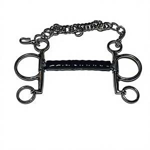 Bocado para Caballo de Acero Inoxidable con Mejillas Completas y Boquilla de Goma Negra, Diseño Flexible - Product Image 4