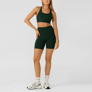 Sujetador deportivo sin aros para mujer con tirantes cruzados, logo personalizado, almohadillas extraíbles, malla transpirable, sin costuras, Spandex/Nylon - Product Image 4
