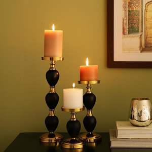 Bougeoir décoratif en métal avec couvercle en verre Bougeoir en fer vintage pour l'intérieur, l'extérieur et la décoration intérieure. - Product Image 6