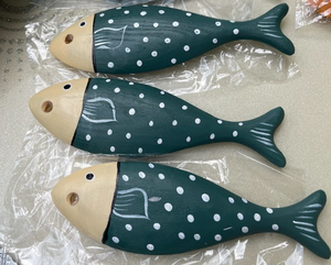 Figurine de poisson en bois en gros-Décoration en bois artisanale unique - Product Image 4