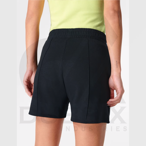 Short de course pour femme Logo personnalisable Autocollant respirant 100% Polyester Short de fitness avec coupe droite Variété de short pour femme - Product Image 3