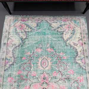 Alfombra Turca de 4.1x7.3 pies, Alfombra Vintage, Alfombra de Camuflaje Azul y Rosa - Product Image 3