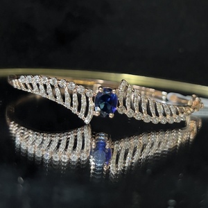 Bracelet à breloques en or jaune et blanc massif 14K 18K VDS, diamant naturel taille brillant, certifié par un tiers, élégant et luxueux pour femme - Product Image 3