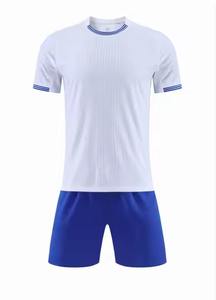 2025 meilleur nouveau maillot de football personnalisé ensemble complet maillot de football à col rond haute qualité vêtements de football personnalisés - Product Image 2