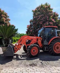 รถแทรกเตอร์ M7060 70hp ฟาร์ม Kubota พร้อมรถตักด้านหน้า - Product Image 2