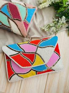 Bolso de Mano Bordado Personalizado con Cuentas, Diseño de Hilo Personalizado, Ligero, Forma Cuadrada, Color y Logotipo Personalizables, Hecho a Mano - Product Image 2