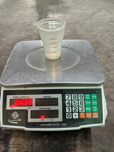 Kelapa Segar Kupas Berkualitas Tinggi Dikemas untuk Supermarket dan Pasar Internasional - Product Image 2